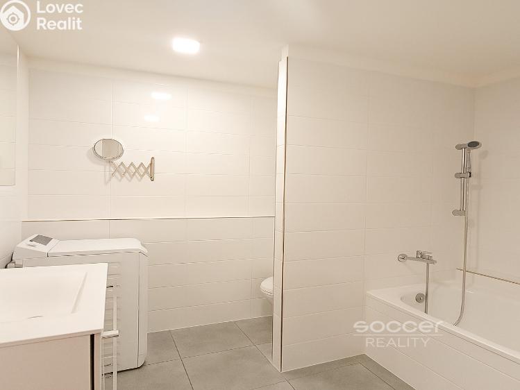 Pronájem bytu 1+KK Praha, Teplická č. 4