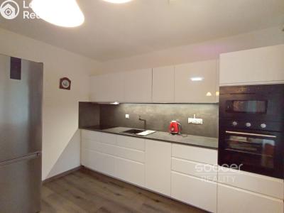 Pronájem bytu 1+KK Praha, Teplická č. 1