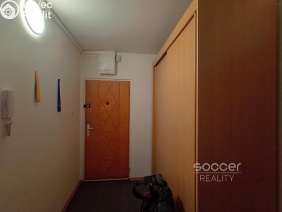 Pronájem bytu 1+KK Praha, Teplická č. 6