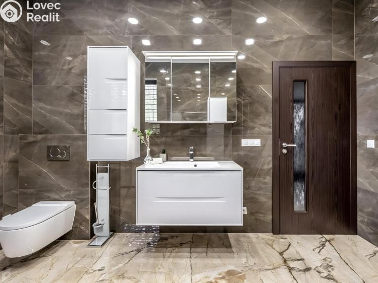 Prodej rodinného domu Praha, Dostálova 2389/14 č. 14