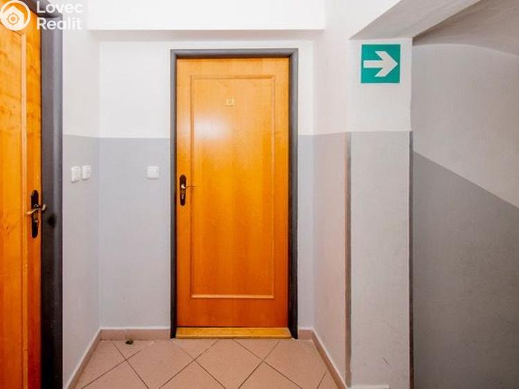 Pronájem bytu 2+KK Praha, U Santošky 933/20 č. 12