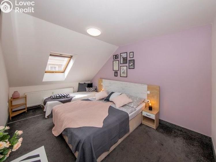 Pronájem bytu 2+KK Praha, U Santošky 933/20 č. 19