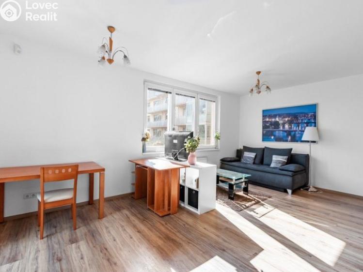 Rent apartment 2+KK Praha, U Zvonařky č. 9