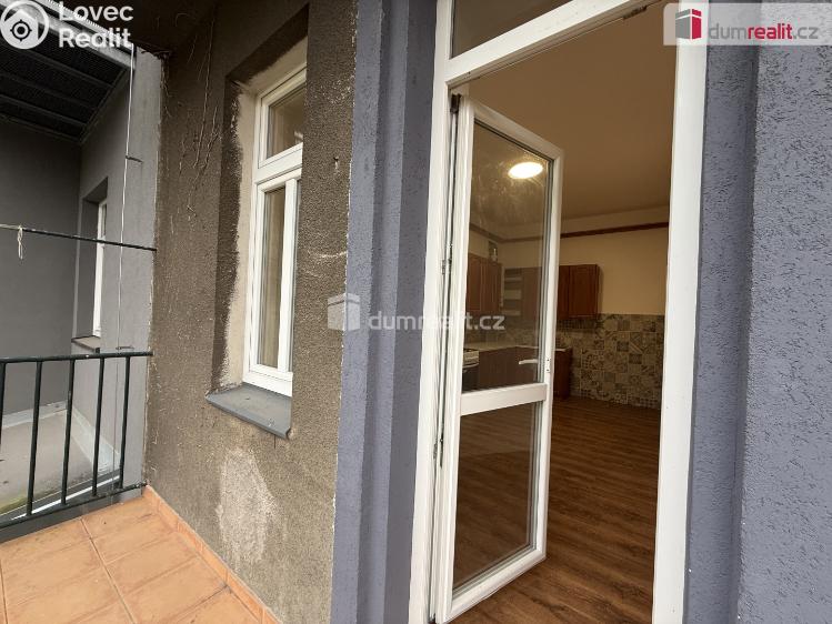 Pronájem bytu 3+KK Ústí nad Labem, Žukovova č. 40