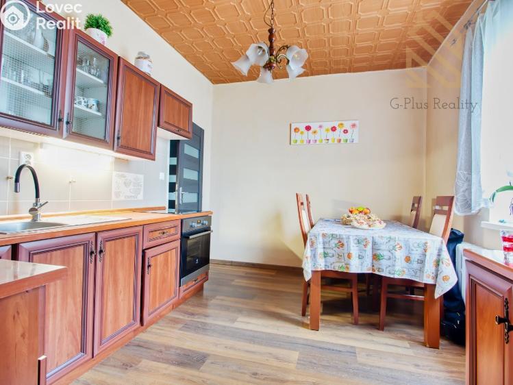 Sale family house Ústí nad Labem, Hostovická č. 25