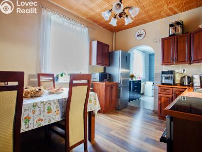 Sale family house Ústí nad Labem, Hostovická č. 2