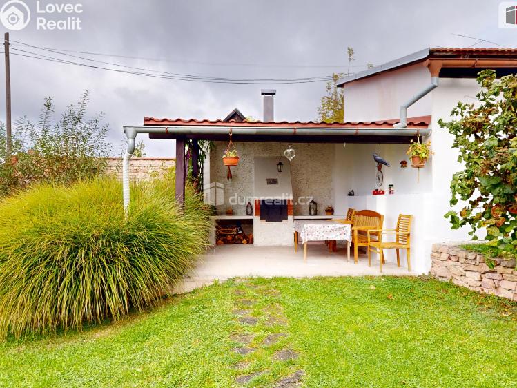 Prodej rodinného domu Činěves č. 3