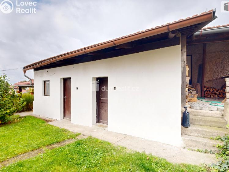 Prodej rodinného domu Činěves č. 9