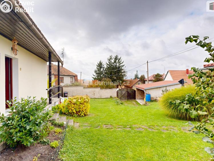 Prodej rodinného domu Činěves č. 12
