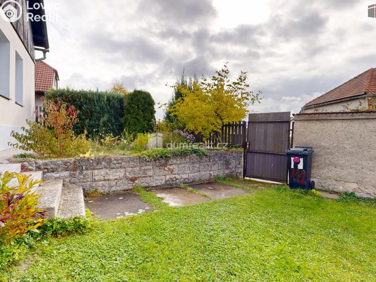 Prodej rodinného domu Činěves č. 14