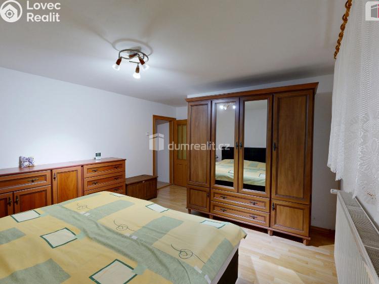 Prodej rodinného domu Činěves č. 20