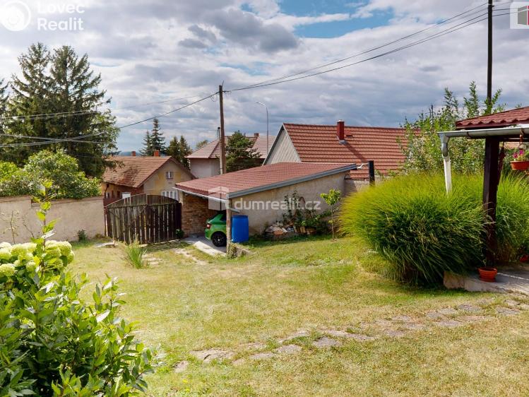 Prodej rodinného domu Činěves č. 27