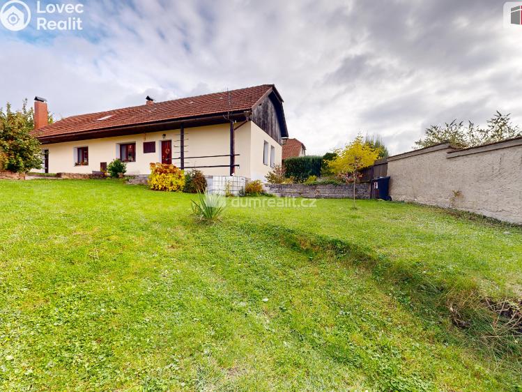 Prodej rodinného domu Činěves č. 29