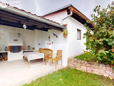 Prodej rodinného domu Činěves č. 4