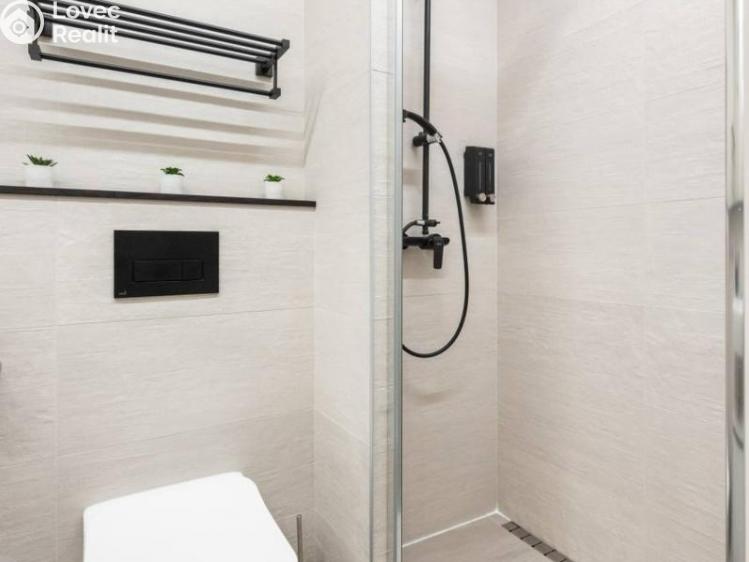 Pronájem bytu 4+1 Praha, Dlouhá č. 6