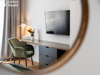 Pronájem bytu 4+1 Praha, Dlouhá č. 4