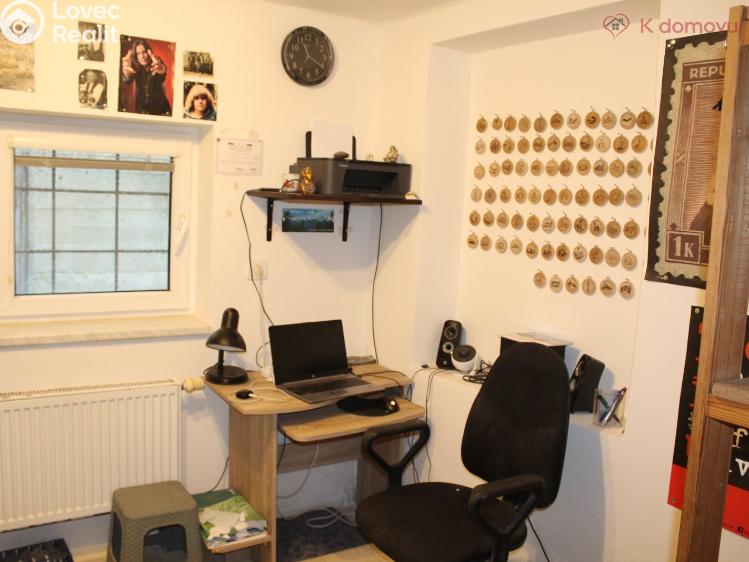 Prodej rodinného domu Černčice, Žižkova 60 č. 12