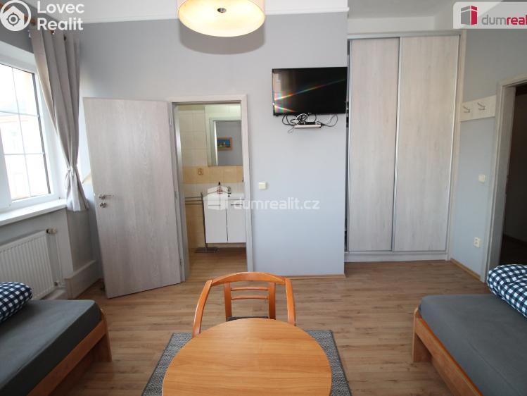 Prodej ubytovacího zařízení Chodová Planá, Pohraniční stráže č. 10