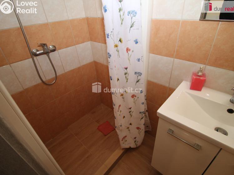 Prodej ubytovacího zařízení Chodová Planá, Pohraniční stráže č. 24