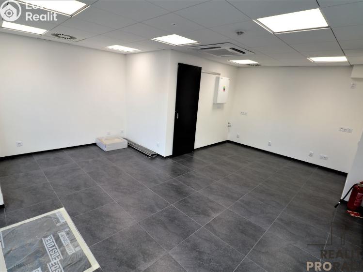 Pronájem obchodního prostoru Brno, Bratislavská 938/14 č. 5