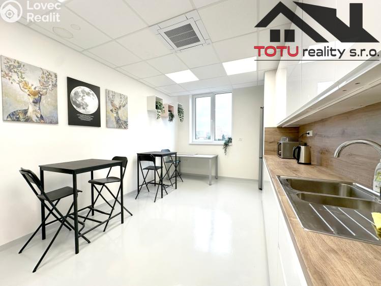 Pronájem obchodního prostoru Jaroměř, Jezbinská č. 12