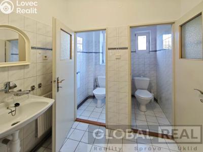 Rent office space Jihlava, Fibichova č. 2