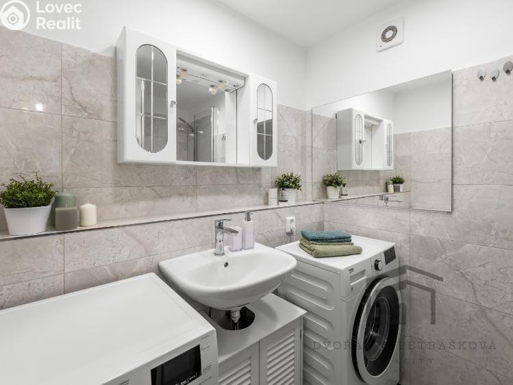 Prodej bytu 3+KK Praha, Janovská 375 č. 26