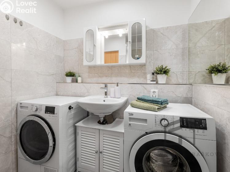 Prodej bytu 3+KK Praha, Janovská 375 č. 28