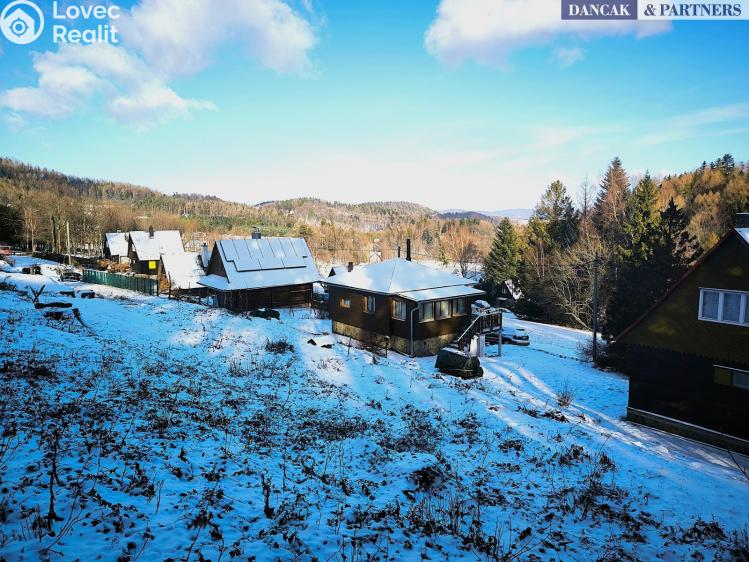 Sale hut Trojanovice č. 28