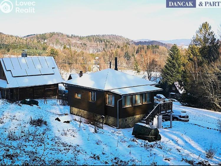 Sale hut Trojanovice č. 30