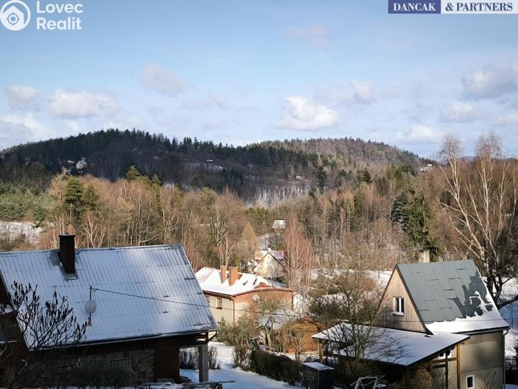 Sale hut Trojanovice č. 32