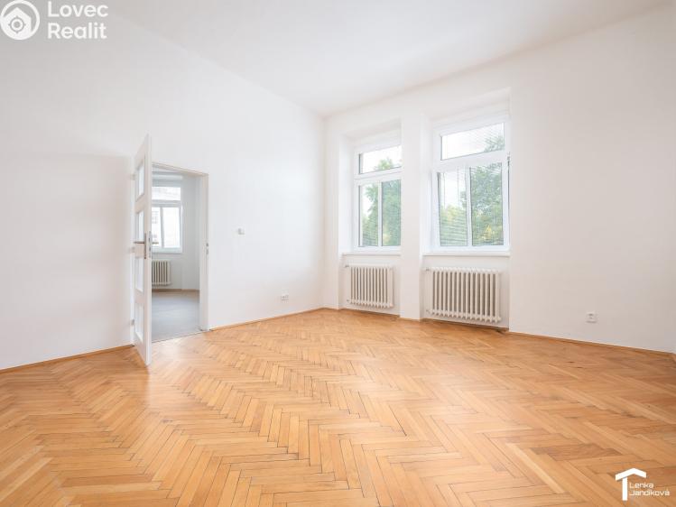 Pronájem bytu 3+KK Pardubice, Smilova 704 č. 8