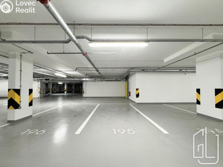 Оренда парковки Praha, Sokolova 719/2 č. 2