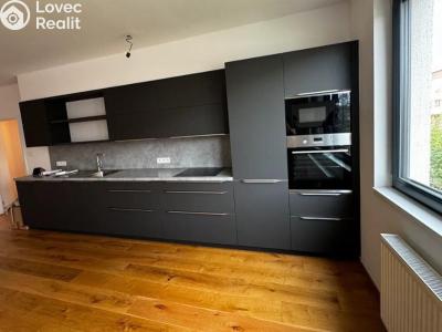 Rent apartment 3+KK Horoměřice, Karla IV. č. 1