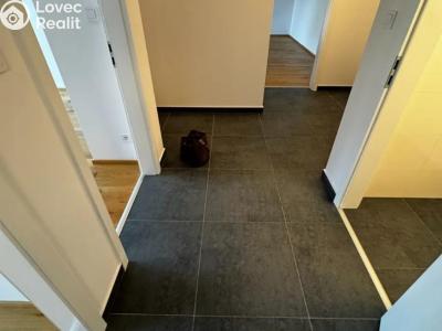 Rent apartment 3+KK Horoměřice, Karla IV. č. 4