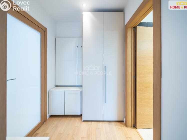 Prodej bytu 2+KK Praha 4, Jeremenkova č. 6