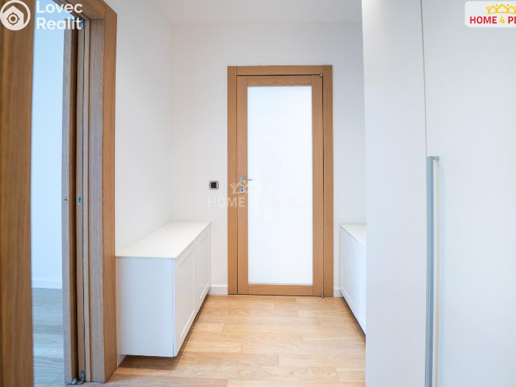 Prodej bytu 2+KK Praha 4, Jeremenkova č. 7