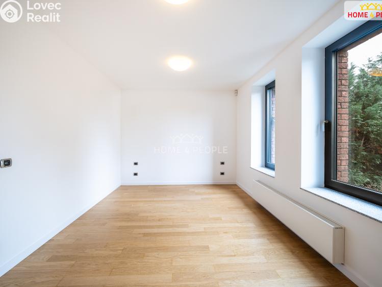 Prodej bytu 2+KK Praha 4, Jeremenkova č. 10