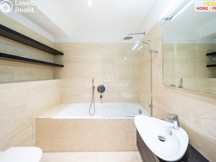 Prodej bytu 2+KK Praha 4, Jeremenkova č. 11