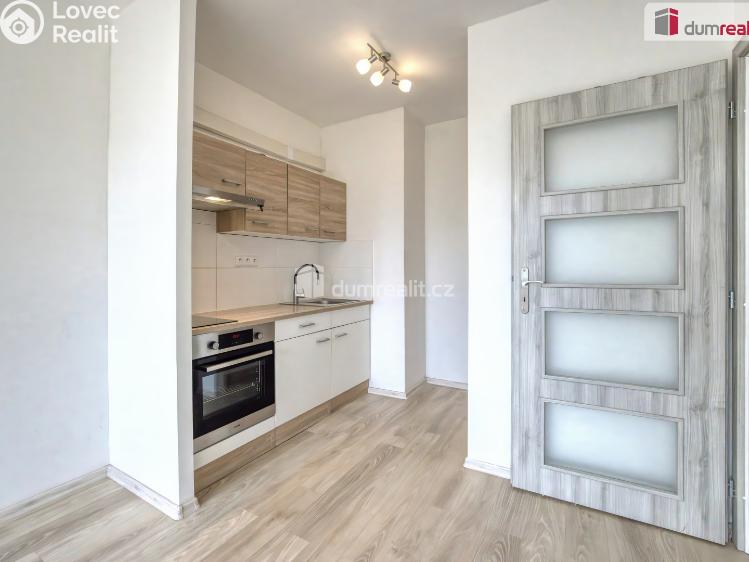 Pronájem bytu 2+KK Neratovice, Kojetická č. 5