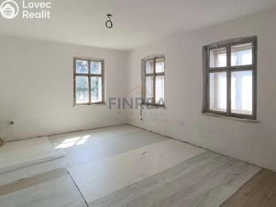 Продаж сімейного будинку Verneřice, Příbramská č. 6