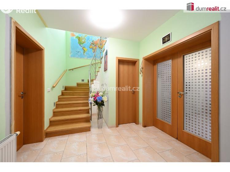 Prodej rodinného domu Praha-Lochkov, K úvozu č. 20