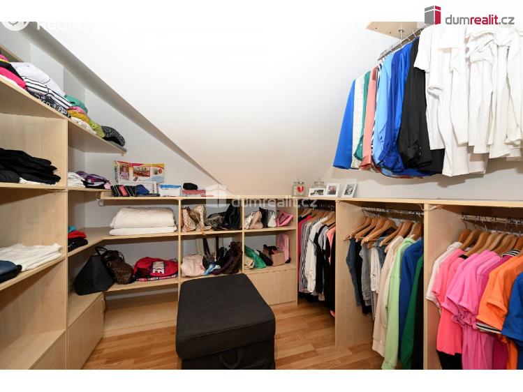 Prodej rodinného domu Praha-Lochkov, K úvozu č. 24