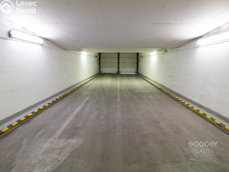 Pronájem garáže Praha, Paříkova č. 6