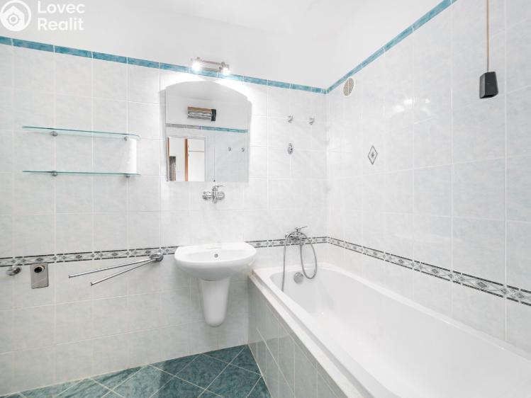 Prodej bytu 3+1 České Budějovice, J. Š. Baara 1661/41 č. 17