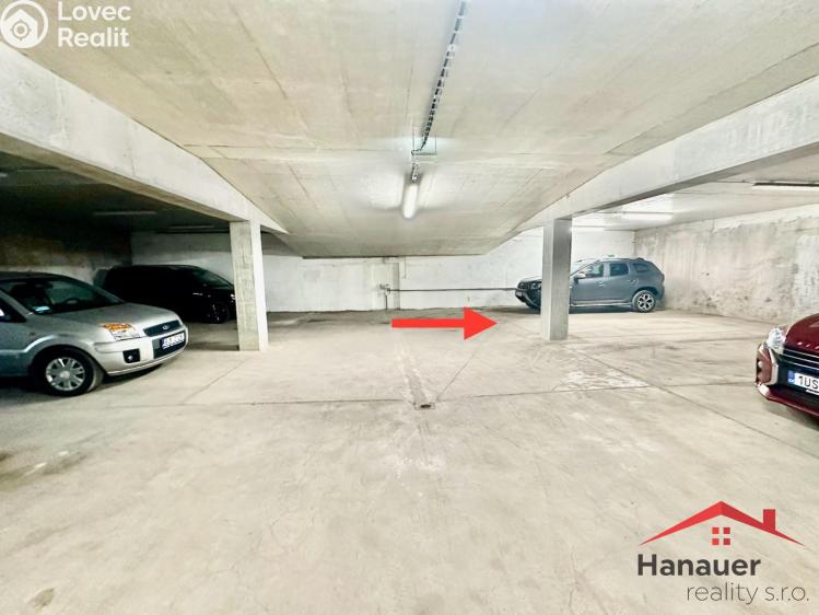 Pronájem garážového stání Děčín, Řetězová č. 2