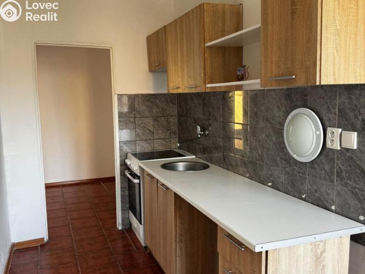 Pronájem bytu 2+1 Chomutov, Kyjická č. 5