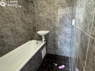 Pronájem bytu 2+1 Chomutov, Kyjická č. 4