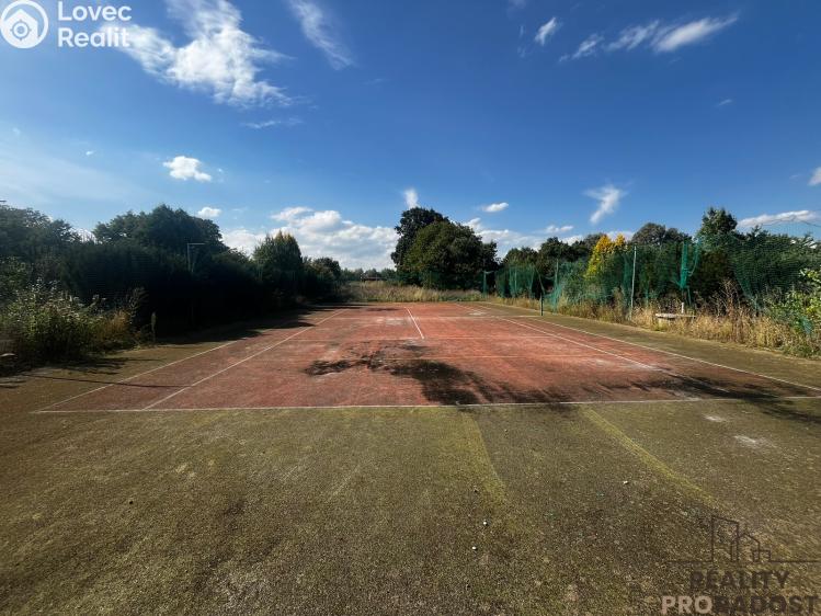 Prodej rodinného domu Podhradní Lhota č. 59