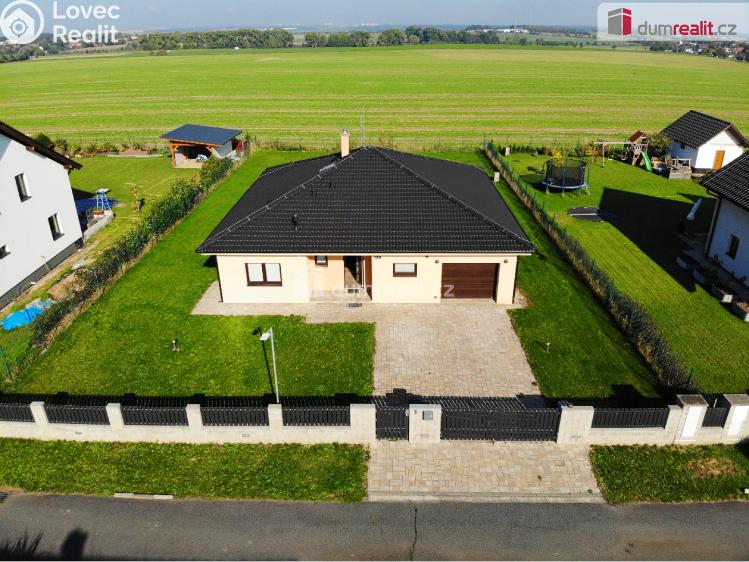 Pronájem rodinného domu Sibřina, Fazolová č. 2